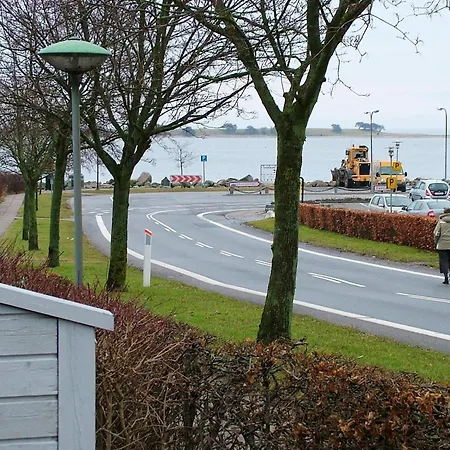 Marina Retreat In Aero - By Traum