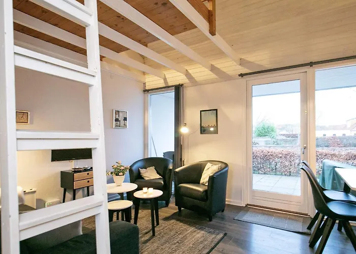 Marina Retreat In Aero - By Traum بيت للعطل *